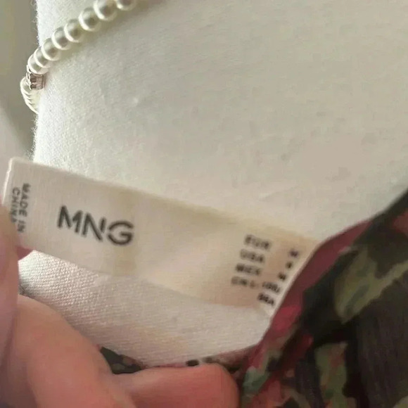 [M]MNG Pink/Red Floral Cropped Baloon  Sleeve Wrap Blouse - Picture 10 of 15